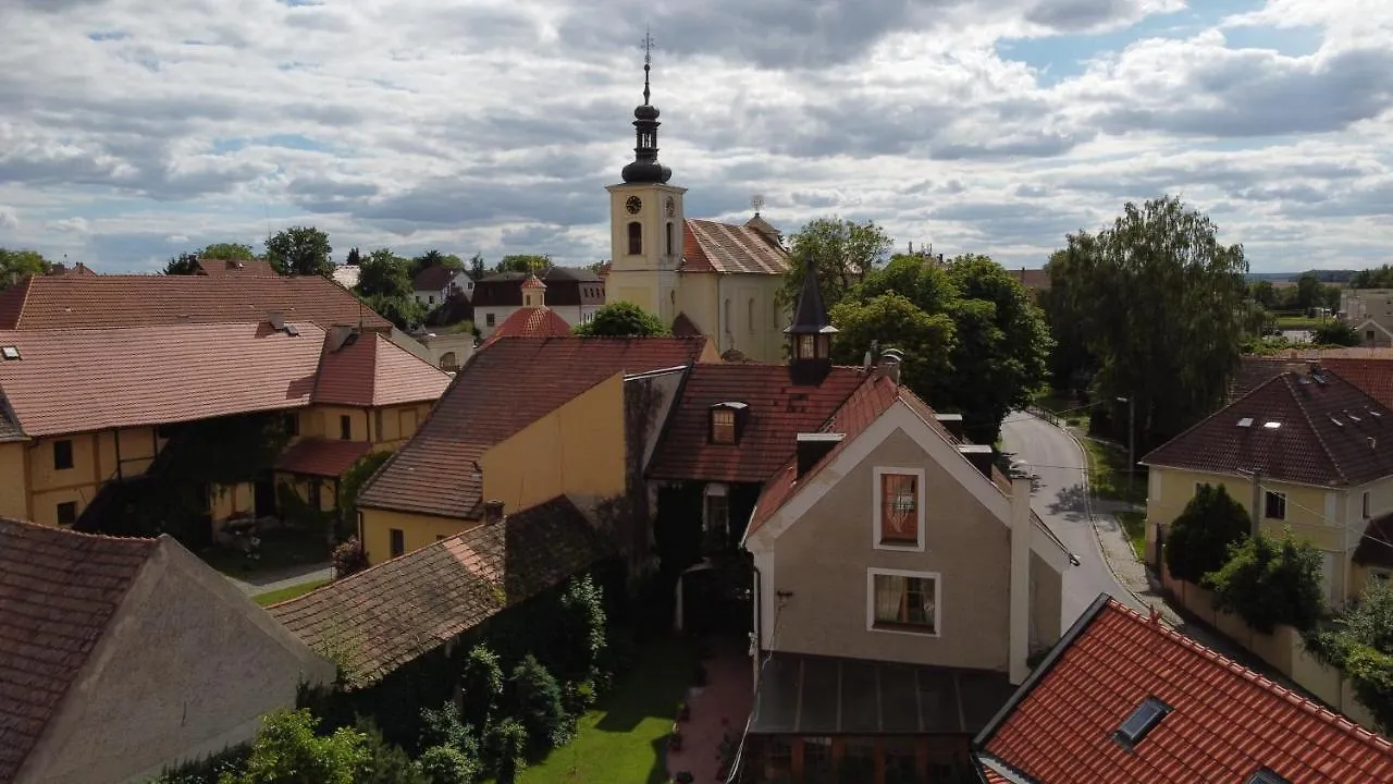 Penzion U Svateho Prokopa Středokluky Maison d'hôtes