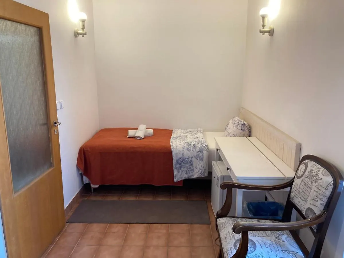 Maison d'hôtes Penzion U Svateho Prokopa Středokluky